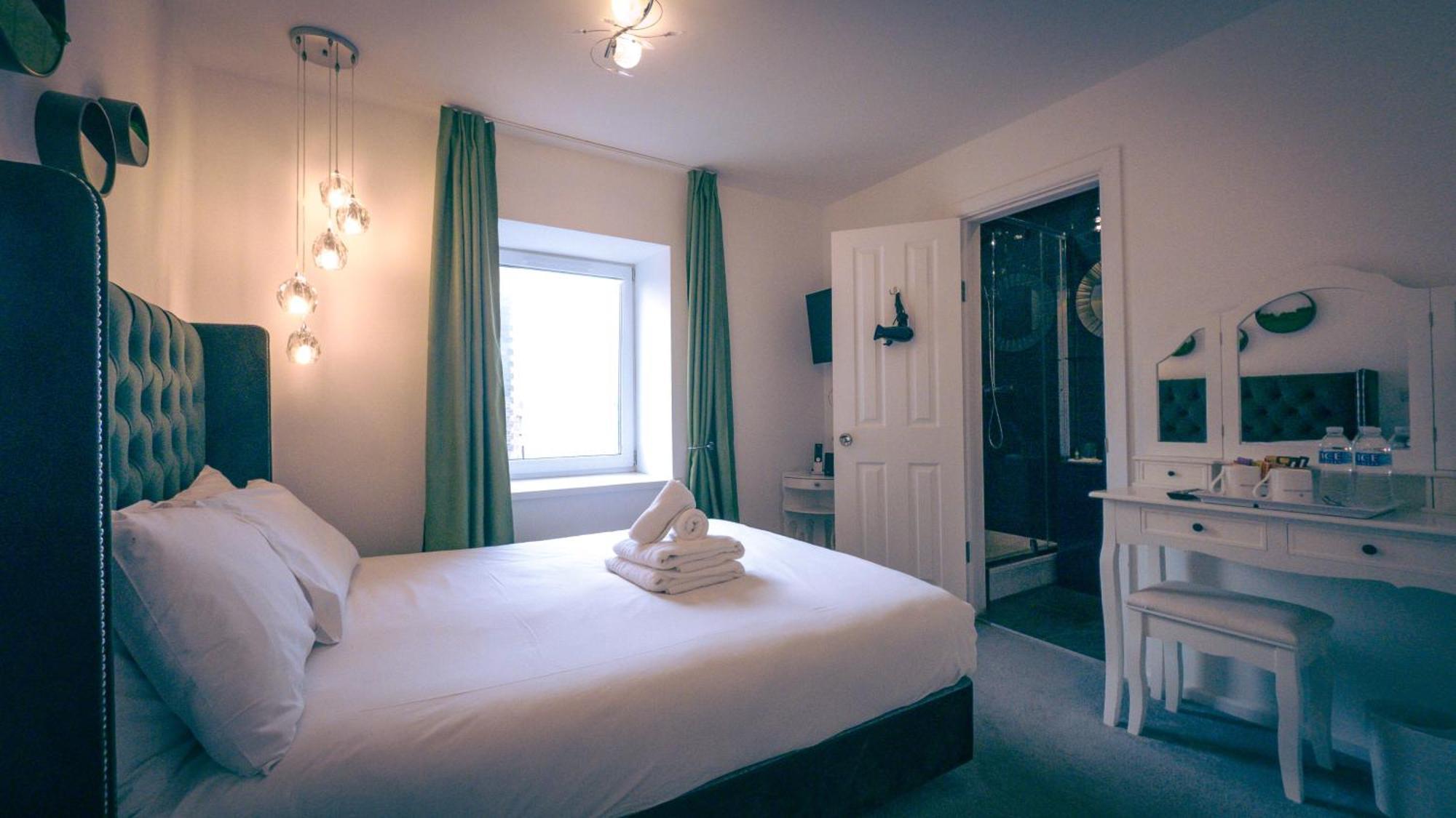 Oyo Newquay 4*