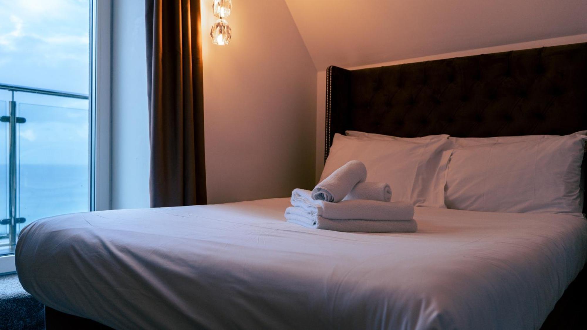 Oyo Newquay 4* New Quay